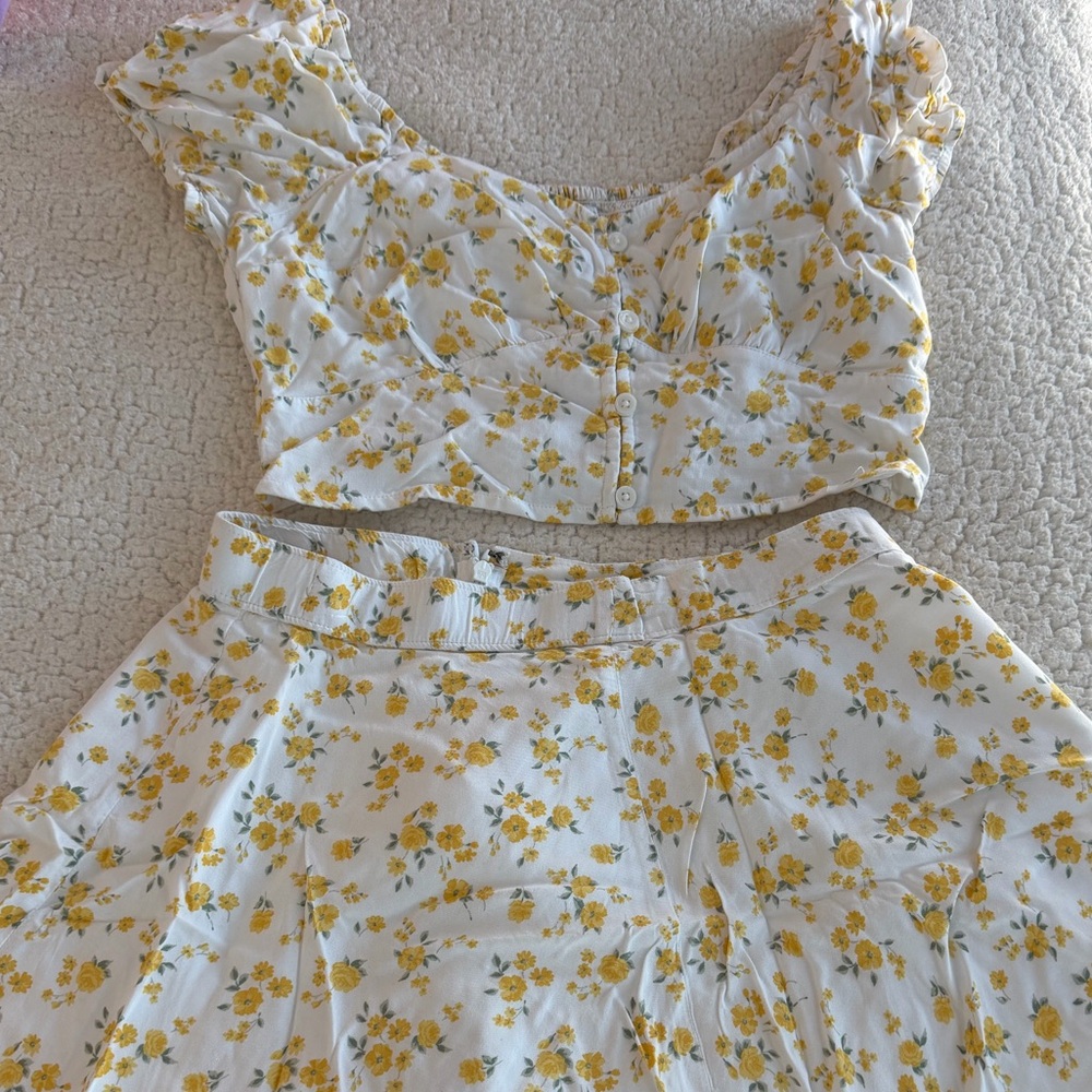 Hollister White Floral Two-Piece Mini Skirt Set